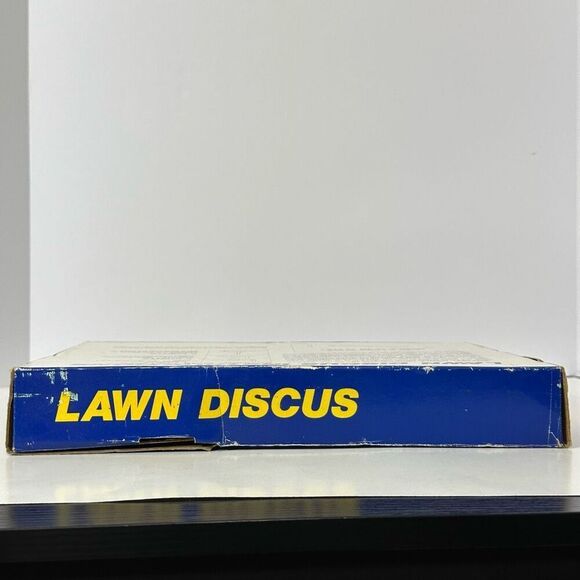 Classic Play Lawn Discus Game - Picture 2 of 9